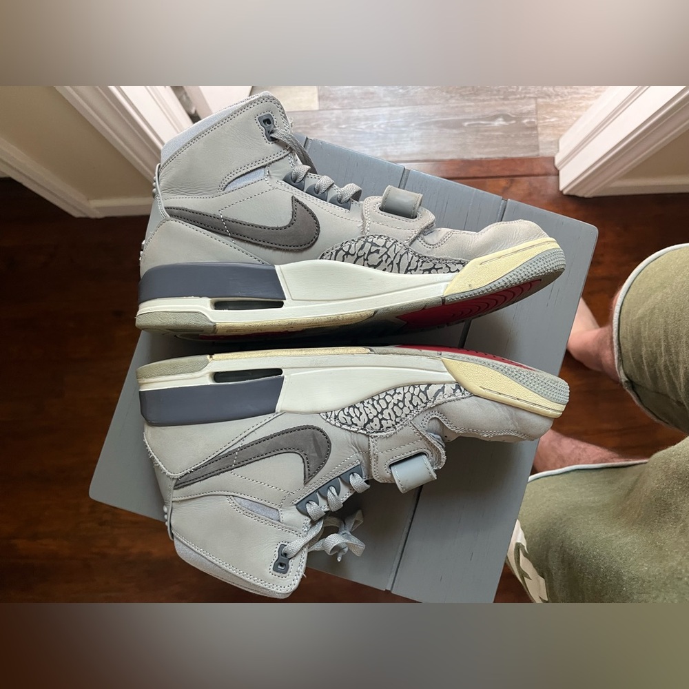 Air jordan legacy 312 wolf grey